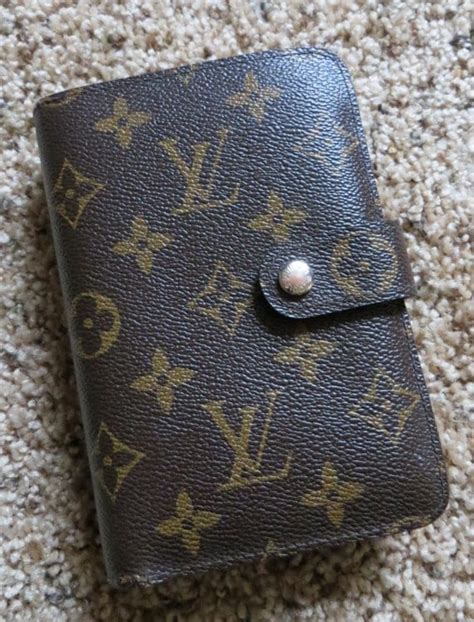 vintage lv wallet